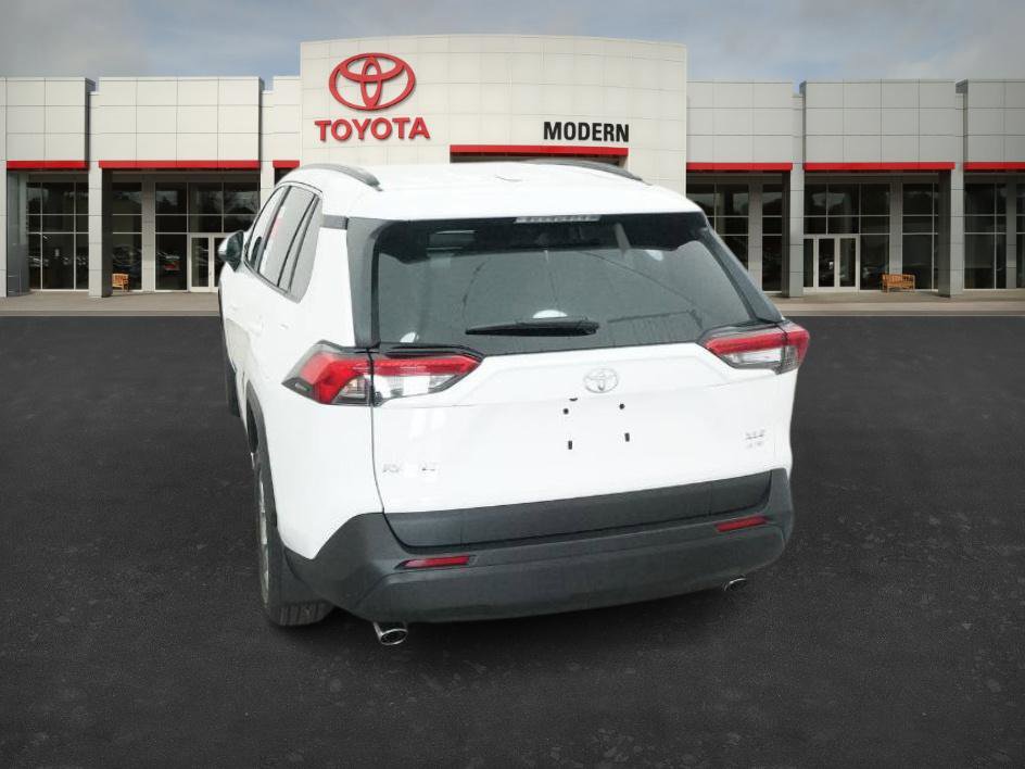 New 2025 Toyota RAV4 XLE image 16