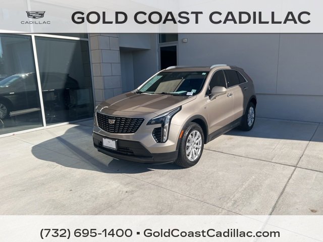 Certified 2022 Cadillac XT4 Luxury image 1