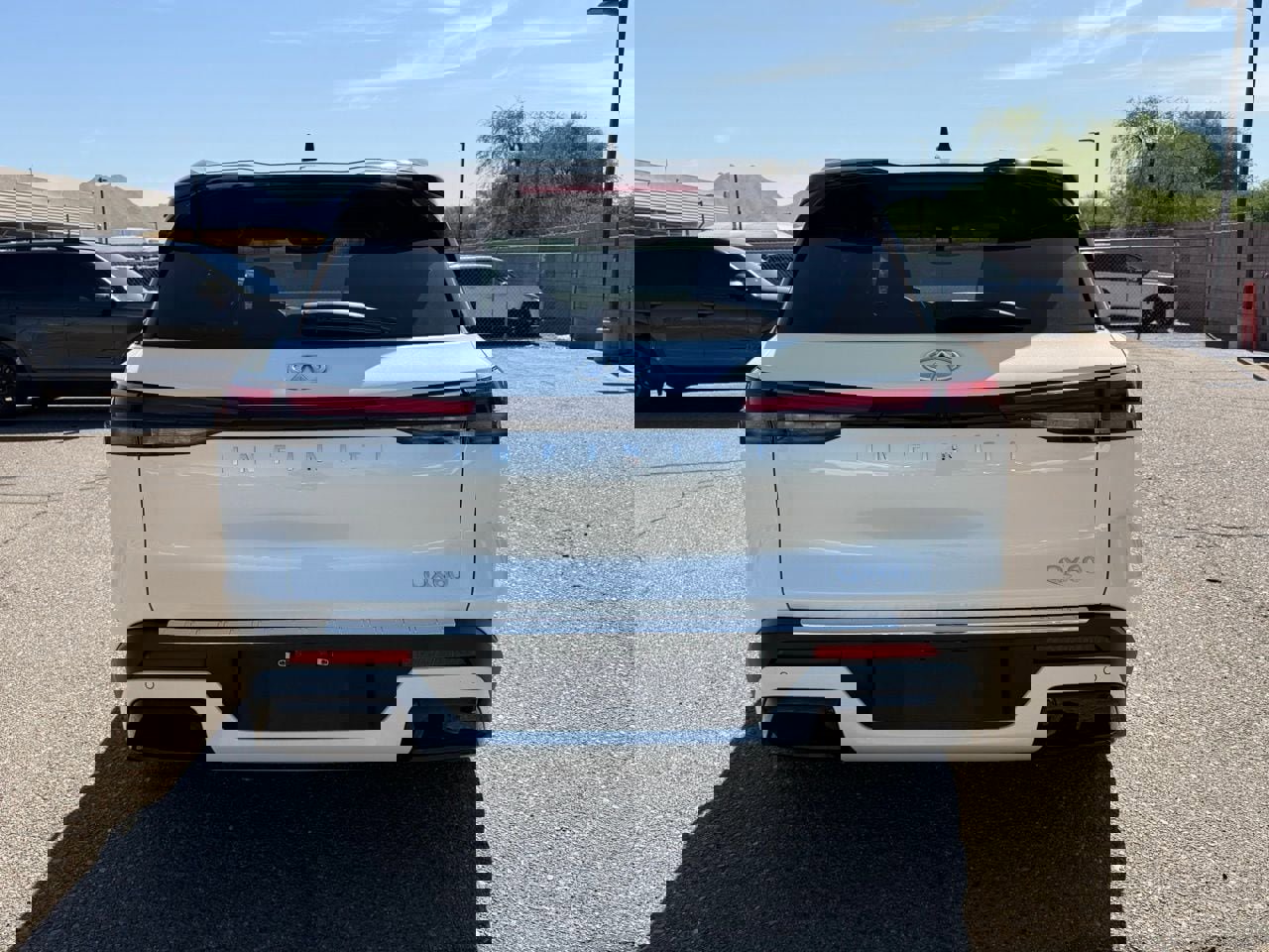 Certified 2024 INFINITI QX60 Luxe w/ Cargo Package image 6