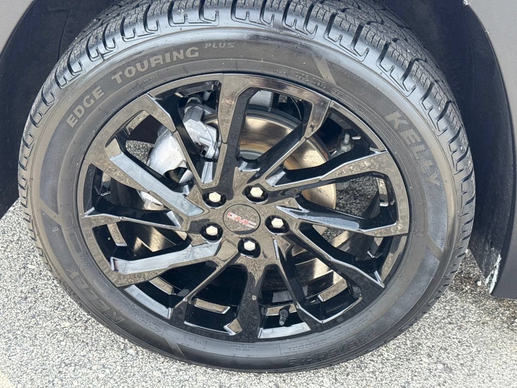 Certified 2024 GMC Terrain SLT w/ Elevation Edition AWD/4WD image 35
