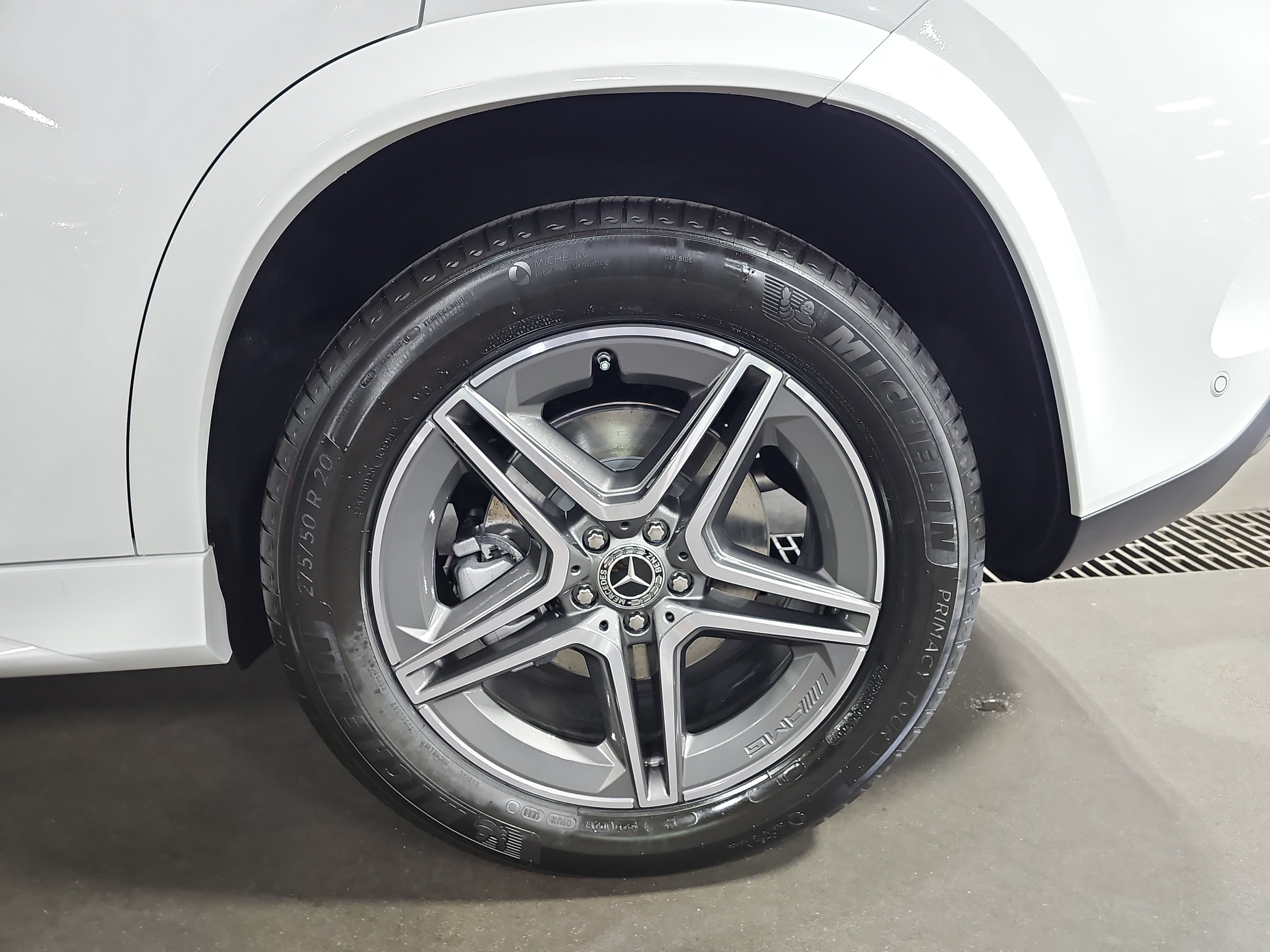 New 2026 Mercedes-Benz GLE 450 4MATIC image 35