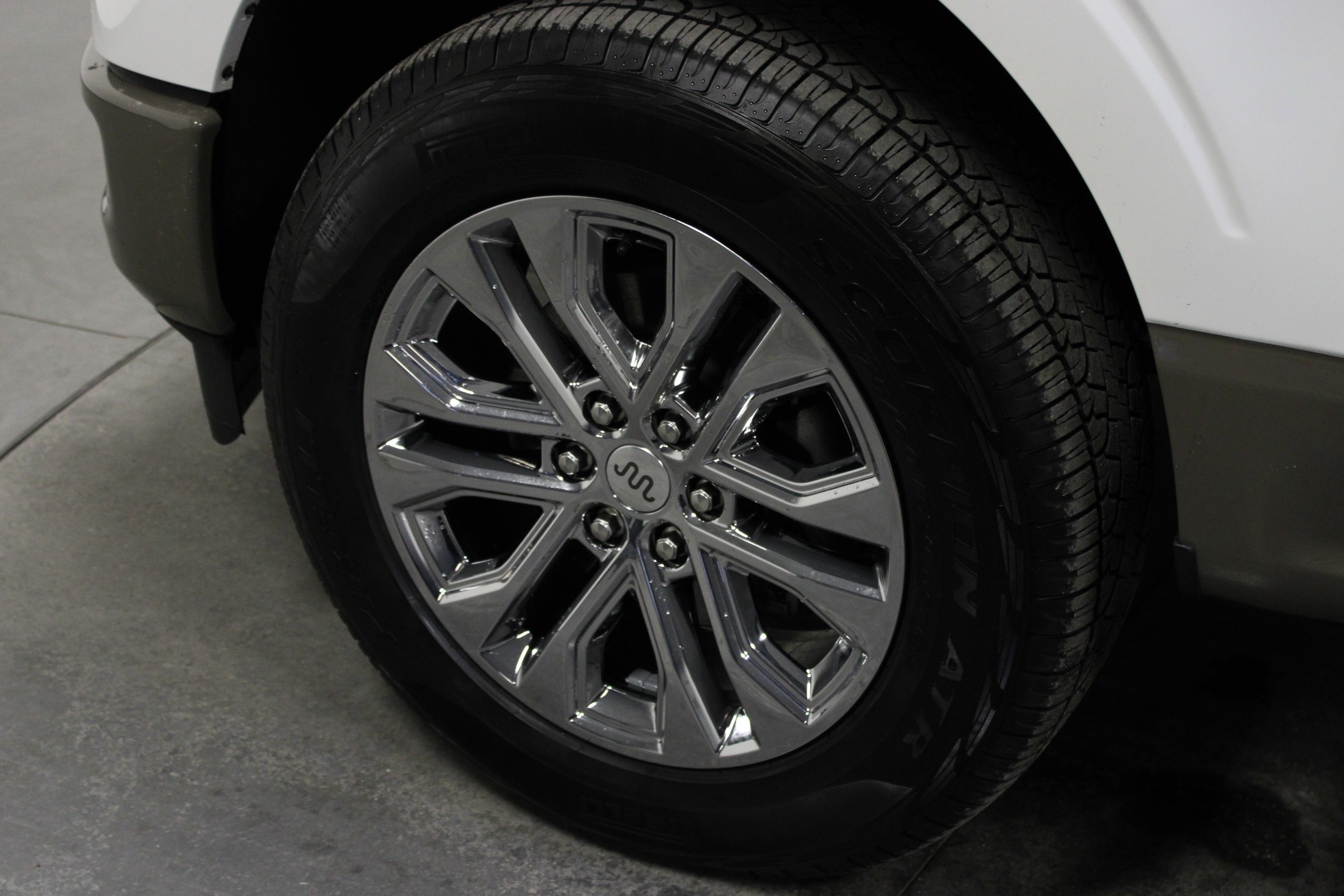 Used 2025 Ford F150 King Ranch w/ FX4 Off-Road Package image 10