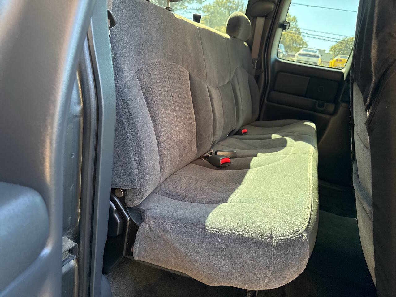 Used 2001 Chevrolet Silverado 1500 LS w/ Off-Road Chassis Pkg AWD/4WD image 18