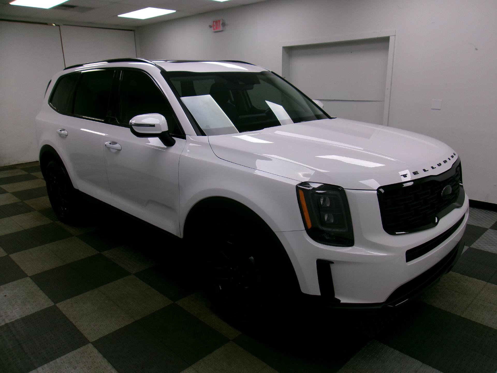 Used 2021 Kia Telluride EX w/ EX Premium Package AWD/4WD image 14
