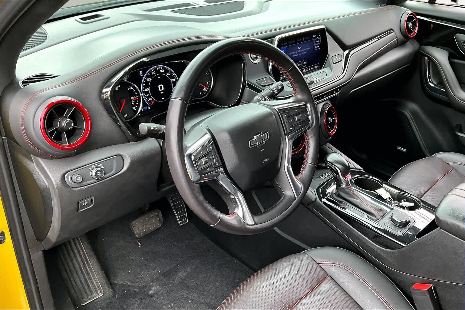 Used 2022 Chevrolet Blazer RS w/ Enhanced Convenience Package AWD/4WD image 18