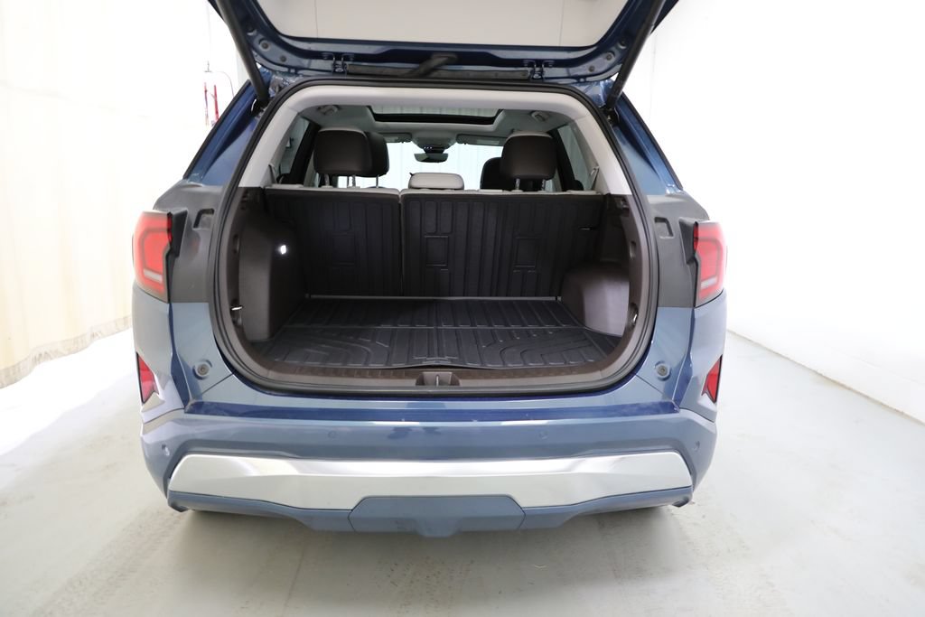 Used 2026 GMC Terrain Denali AWD/4WD image 13