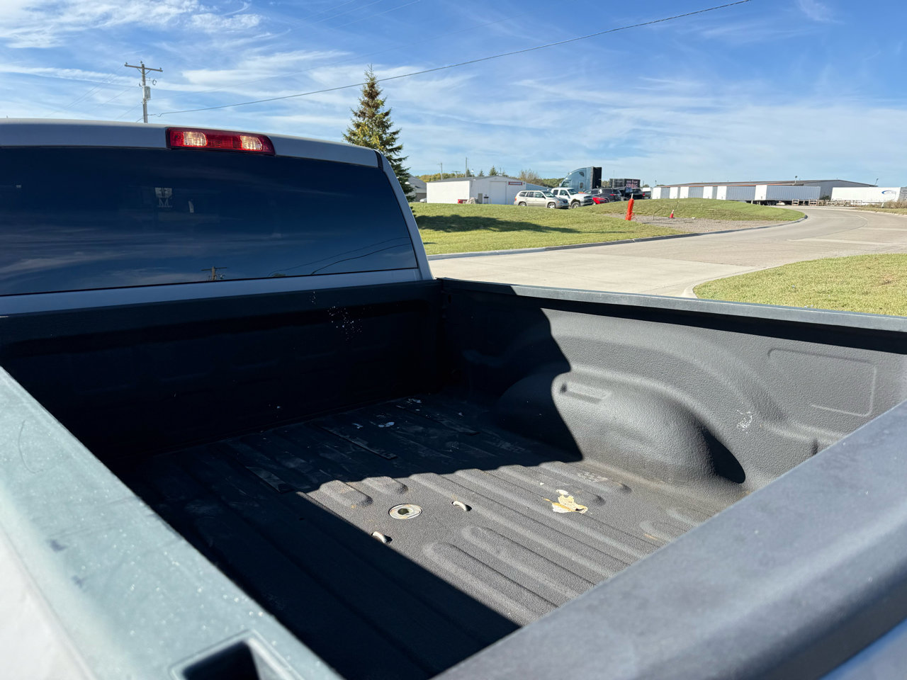 Used 2018 RAM 2500 Tradesman w/ Chrome Appearance Group image 35