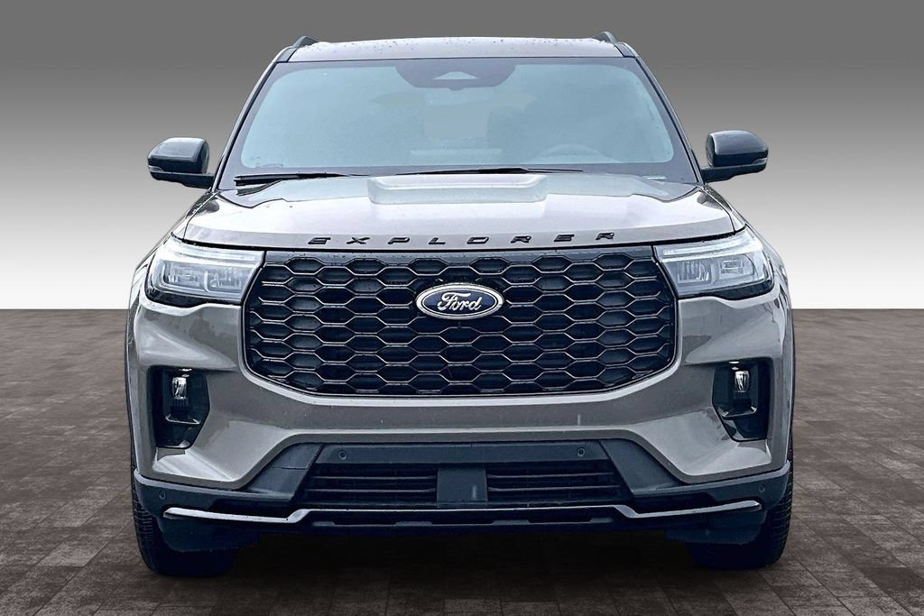 New 2026 Ford Explorer ST-Line w/ ST-Line Street Pack AWD/4WD image 12