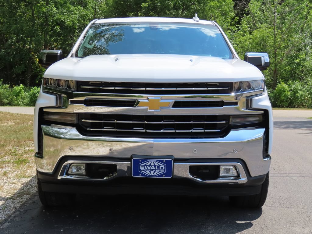 Used 2019 Chevrolet Silverado 1500 LTZ w/ LTZ Plus Package AWD/4WD image 14