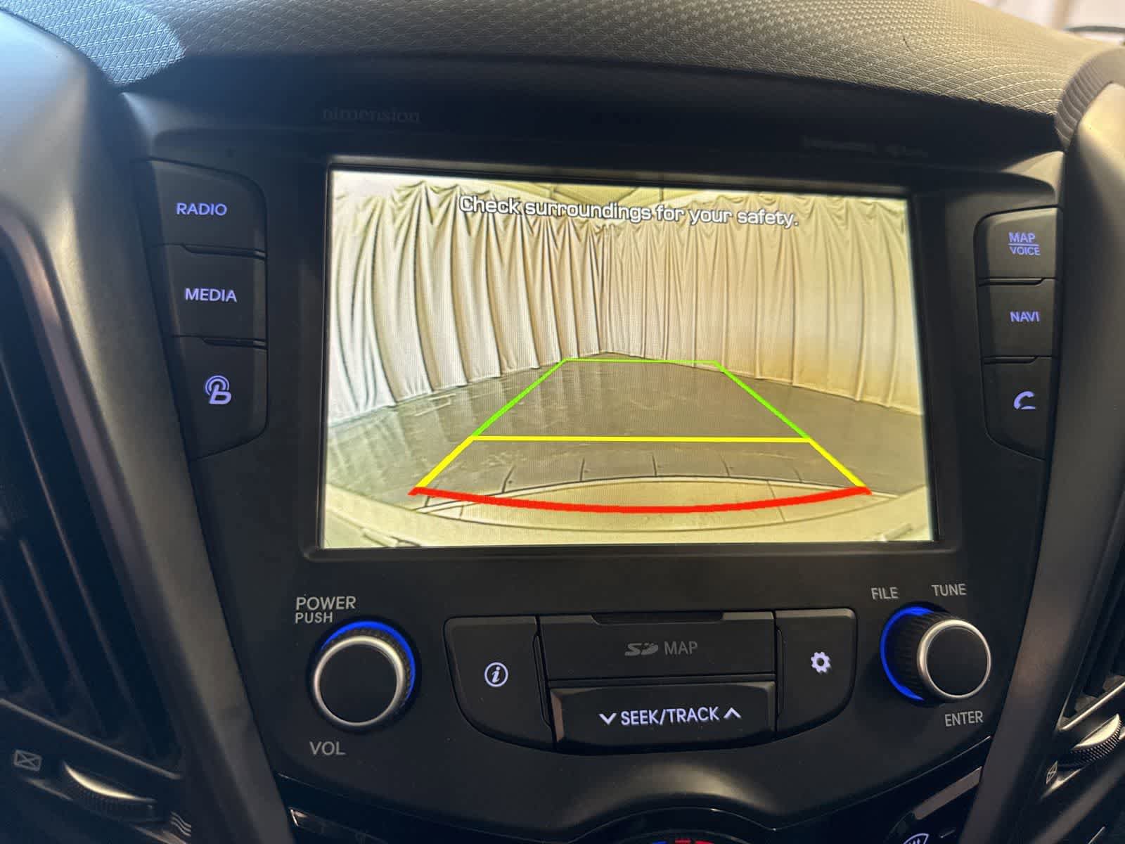 Used 2016 Hyundai Veloster Turbo w/ Option Group 04 FWD image 25