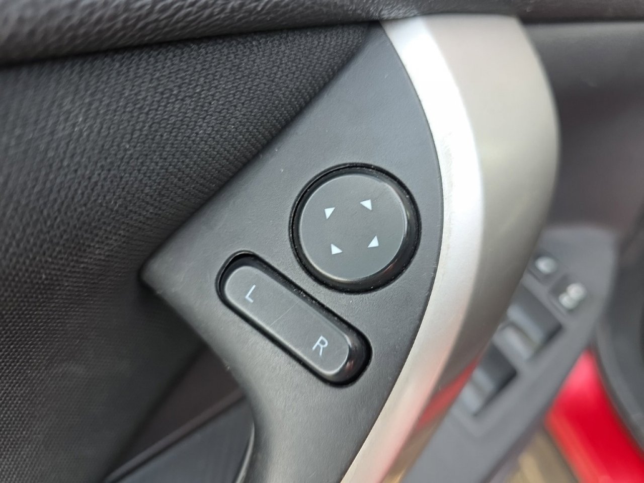 Used 2020 Mitsubishi Eclipse Cross ES image 23