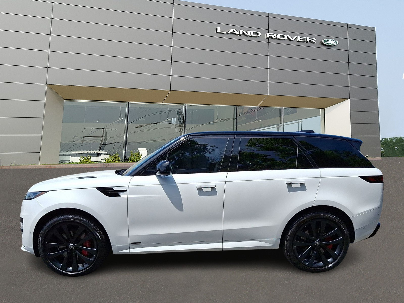 Used 2025 Land Rover Range Rover Sport Autobiography AWD/4WD image 6
