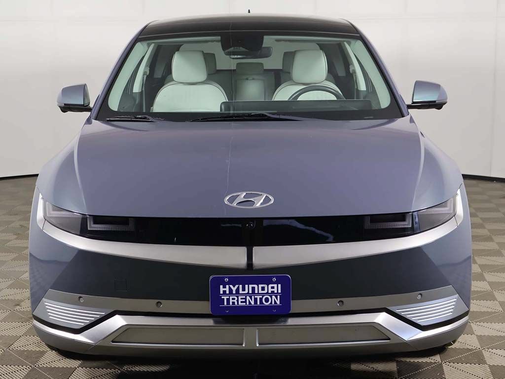 Used 2022 Hyundai Ioniq 5 Limited AWD/4WD image 16