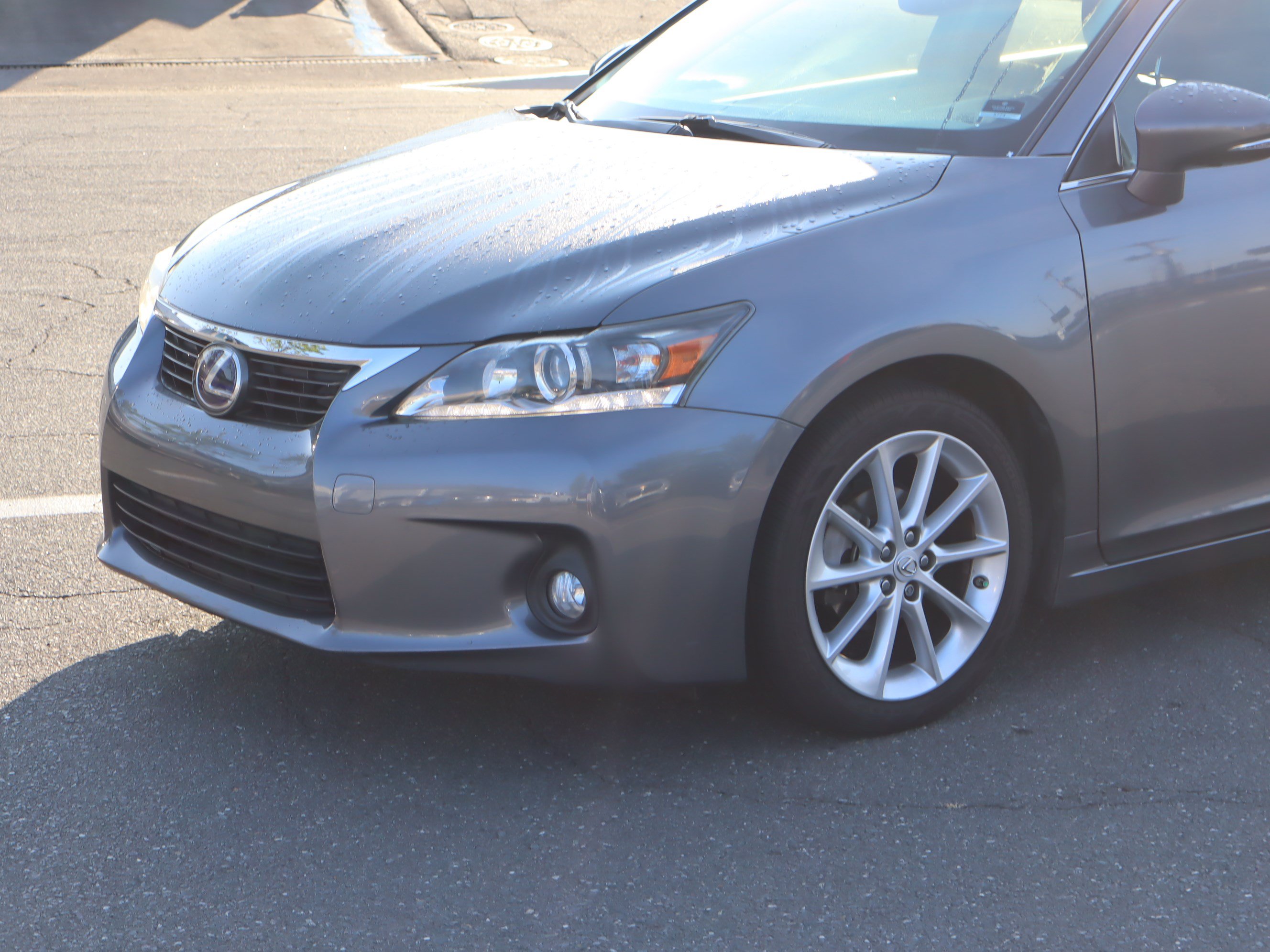 Used 2013 Lexus CT 200h w/ Premium Pkg w/Backup Camera FWD image 6