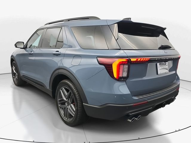 Used 2025 Ford Explorer ST w/ Sun And Sound Package image 7