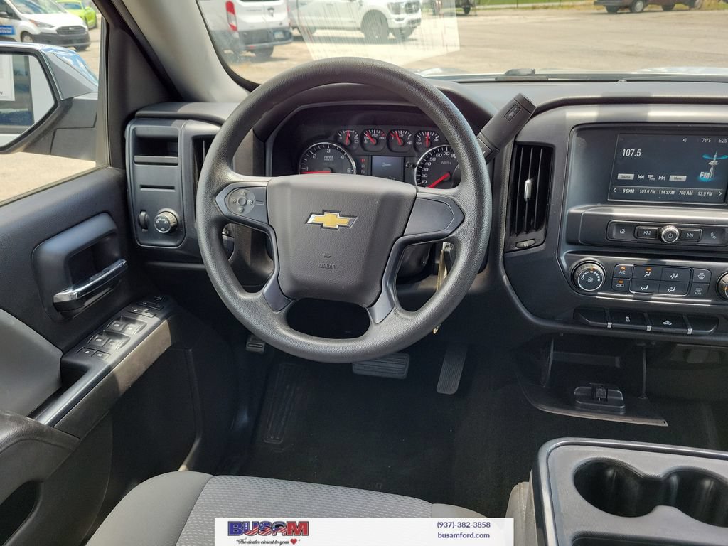 Used 2017 Chevrolet Silverado 1500 Custom w/ Custom Convenience Package RWD image 11