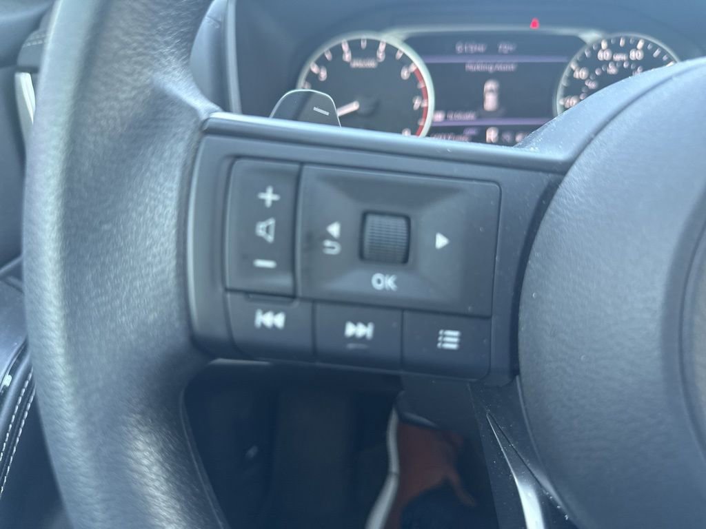 Certified 2024 Nissan Rogue SV image 29