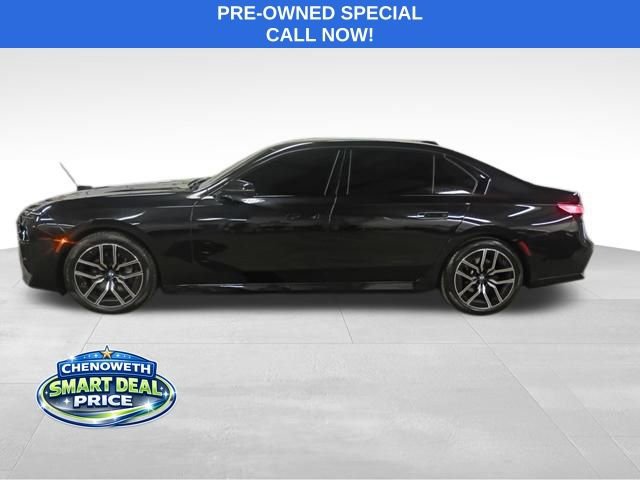Used 2023 BMW 740i w/ Parking Assistance Package video 2