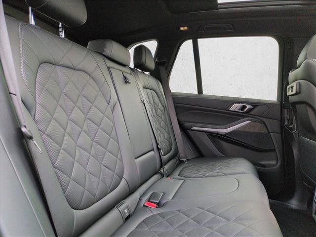 Used 2023 BMW X5 xDrive40i w/ Premium Package AWD/4WD image 22