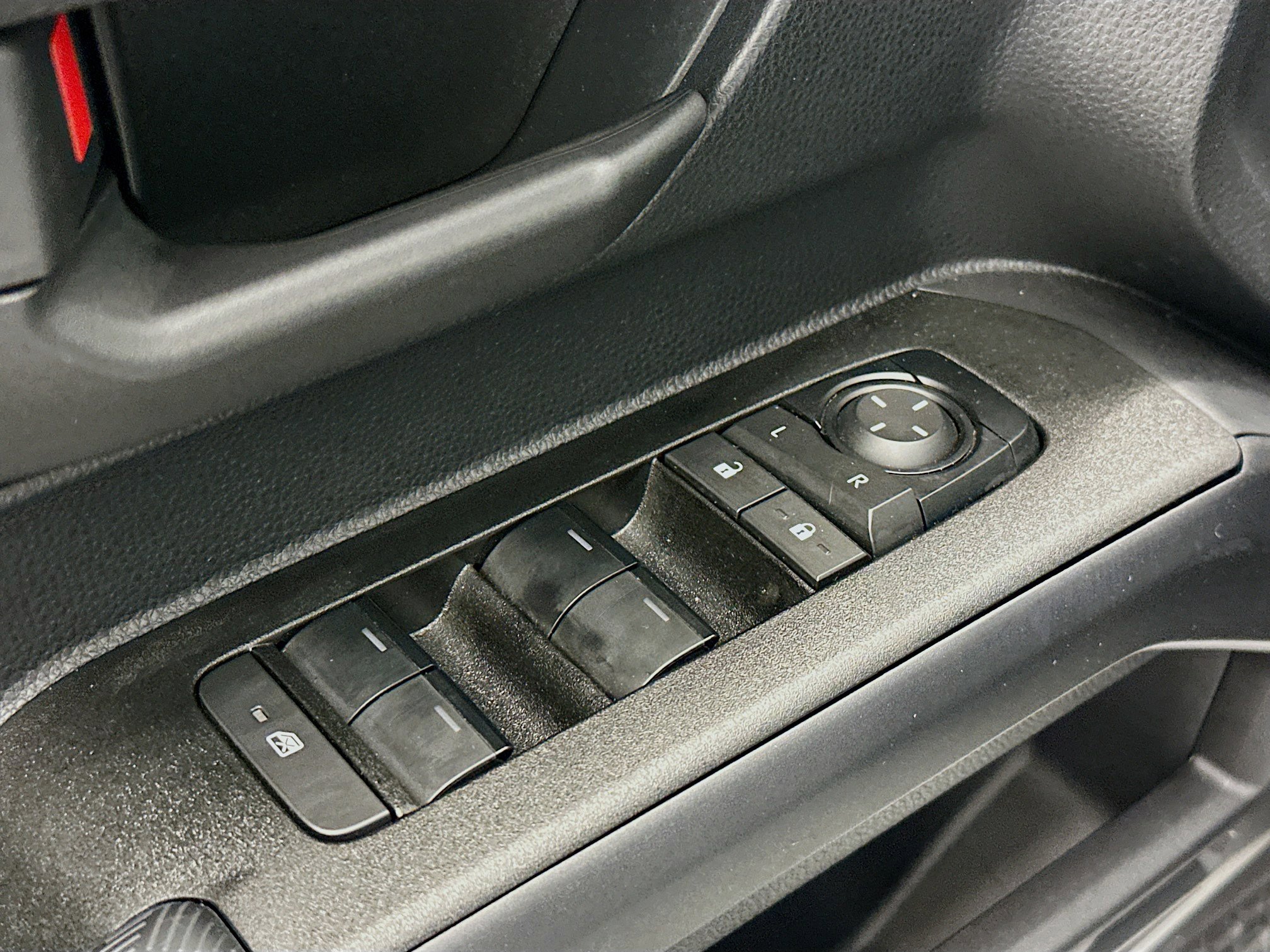 Used 2025 Toyota 4Runner SR5 image 15