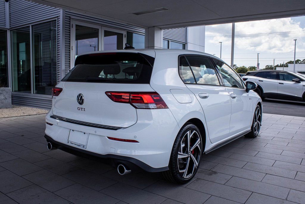 New 2025 Volkswagen GTI SE image 19
