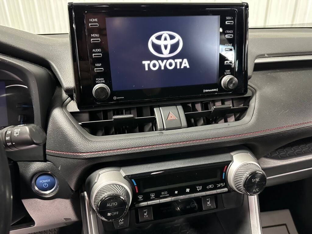 Used 2022 Toyota RAV4 SE w/ Carpet Mat Package (TMS) AWD/4WD image 14