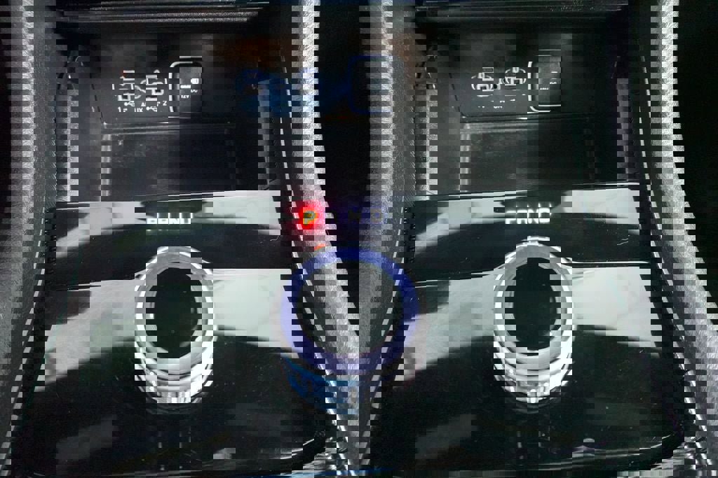 Used 2023 Jeep Grand Cherokee L Altitude image 16