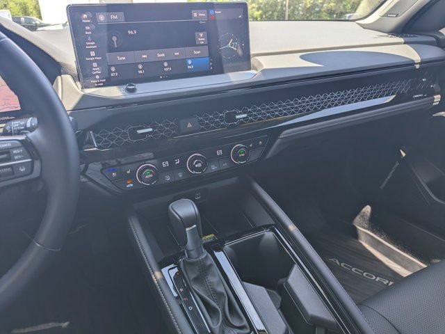 Used 2024 Honda Accord Touring image 24