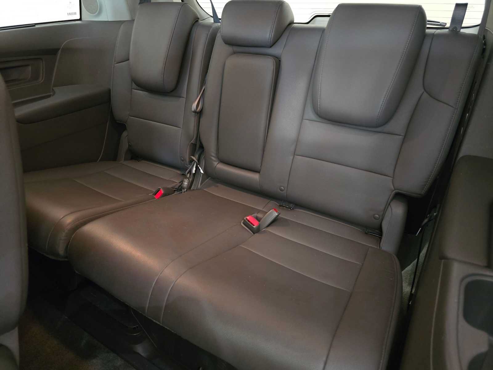 Used 2014 Honda Odyssey Touring image 24