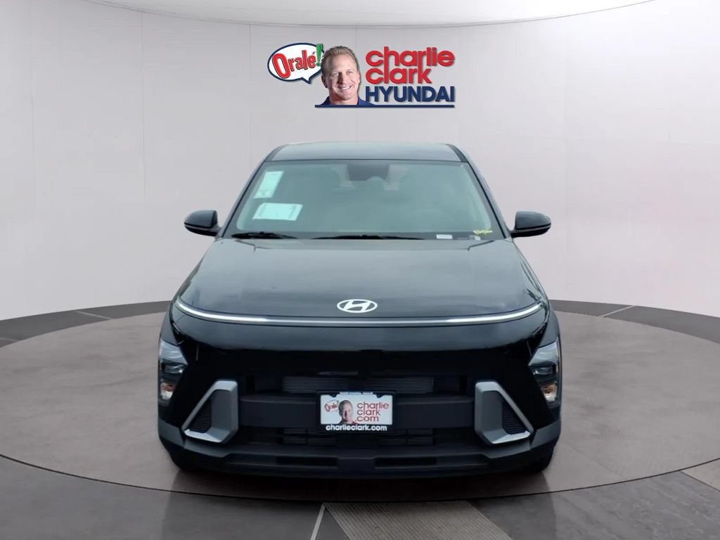 New 2026 Hyundai Kona SE FWD image 8