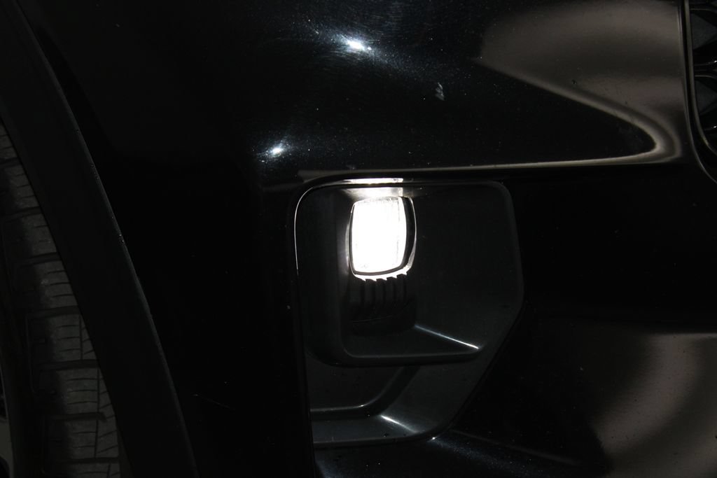 Used 2025 Ford Explorer ST-Line AWD/4WD image 45