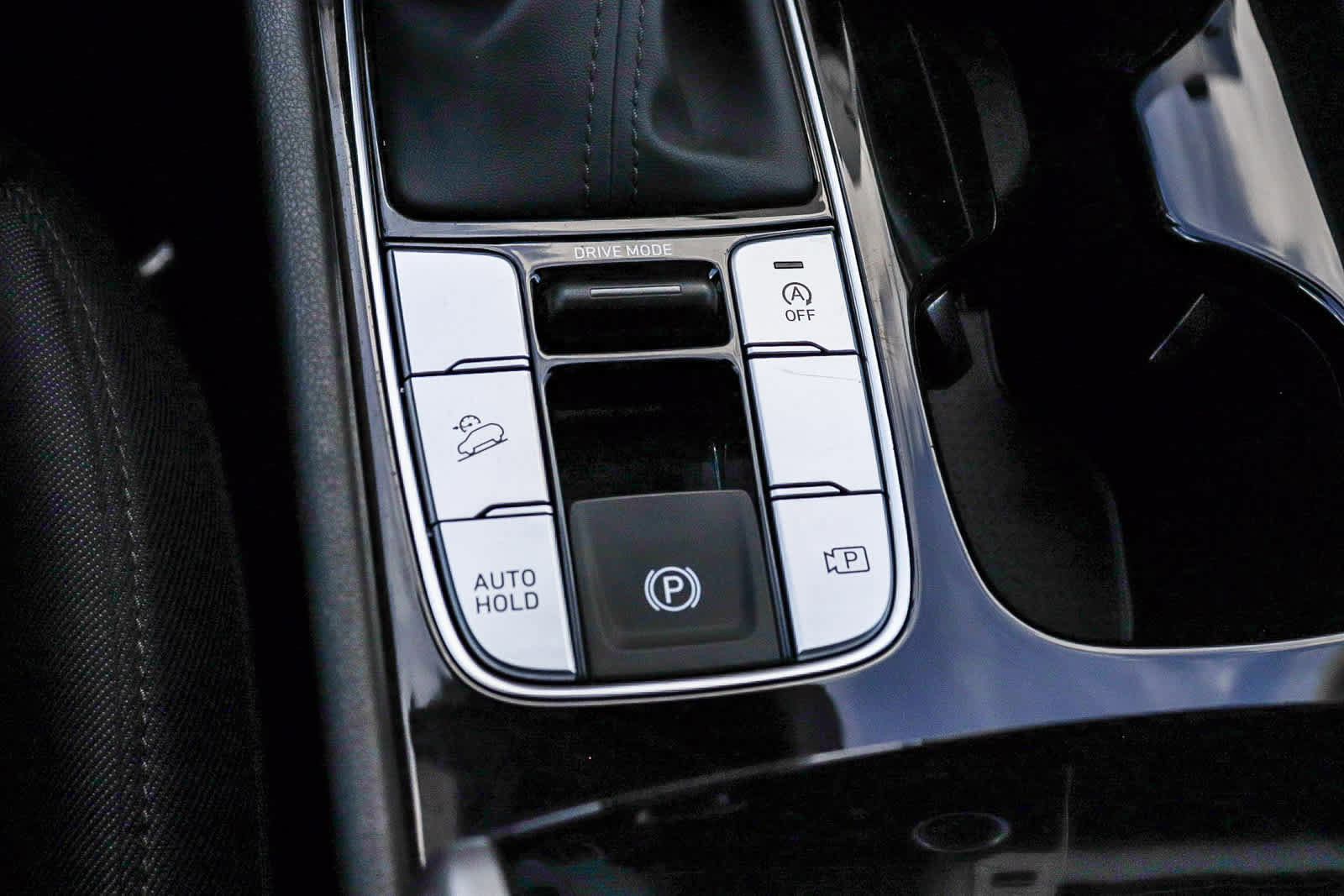 Used 2024 Hyundai Tucson SE image 30