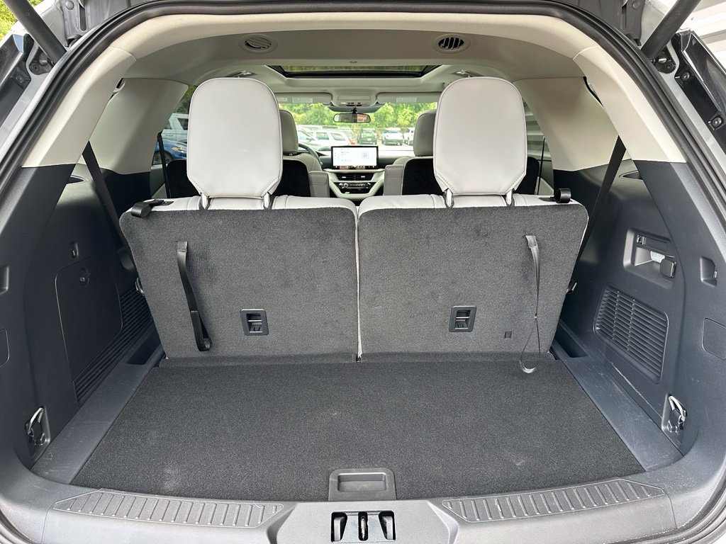 New 2026 Ford Explorer Active w/ Active Comfort Package AWD/4WD image 27