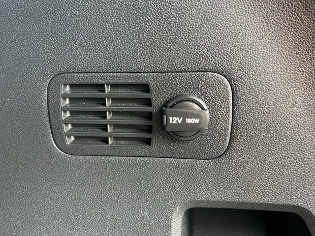 Used 2023 Hyundai Santa Fe SEL image 8