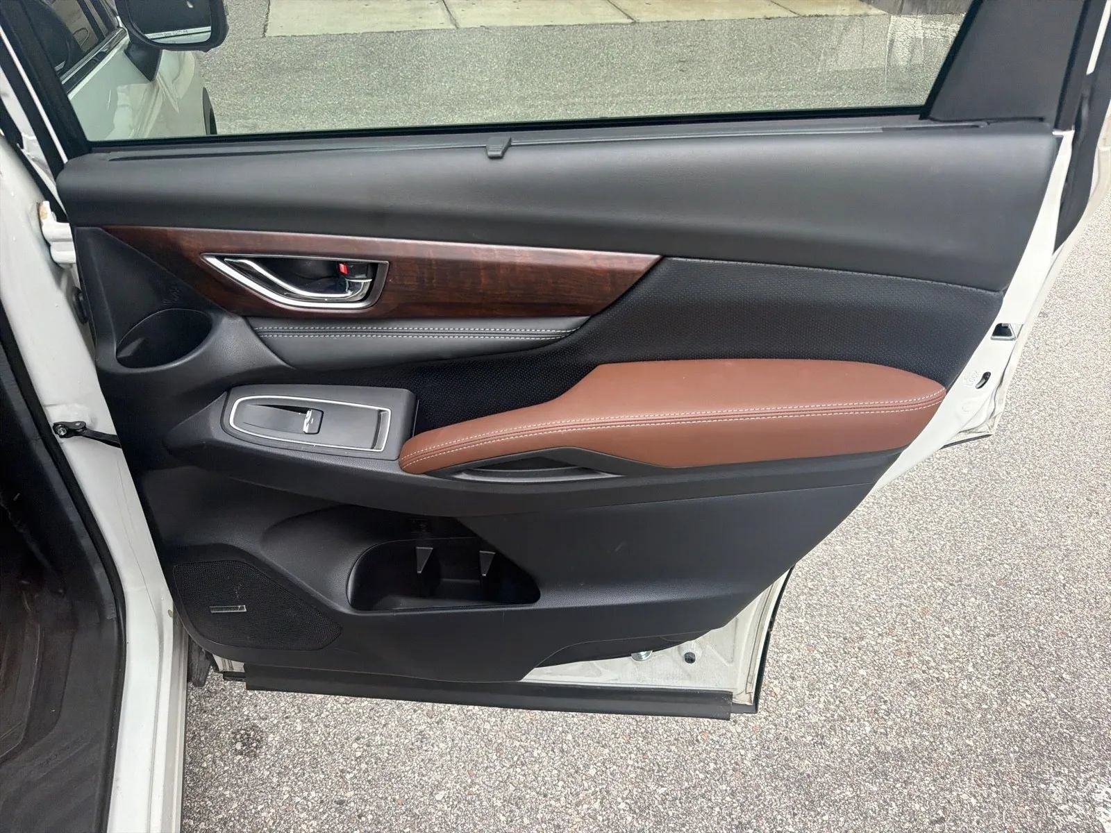 Used 2023 Subaru Ascent Touring AWD/4WD image 20