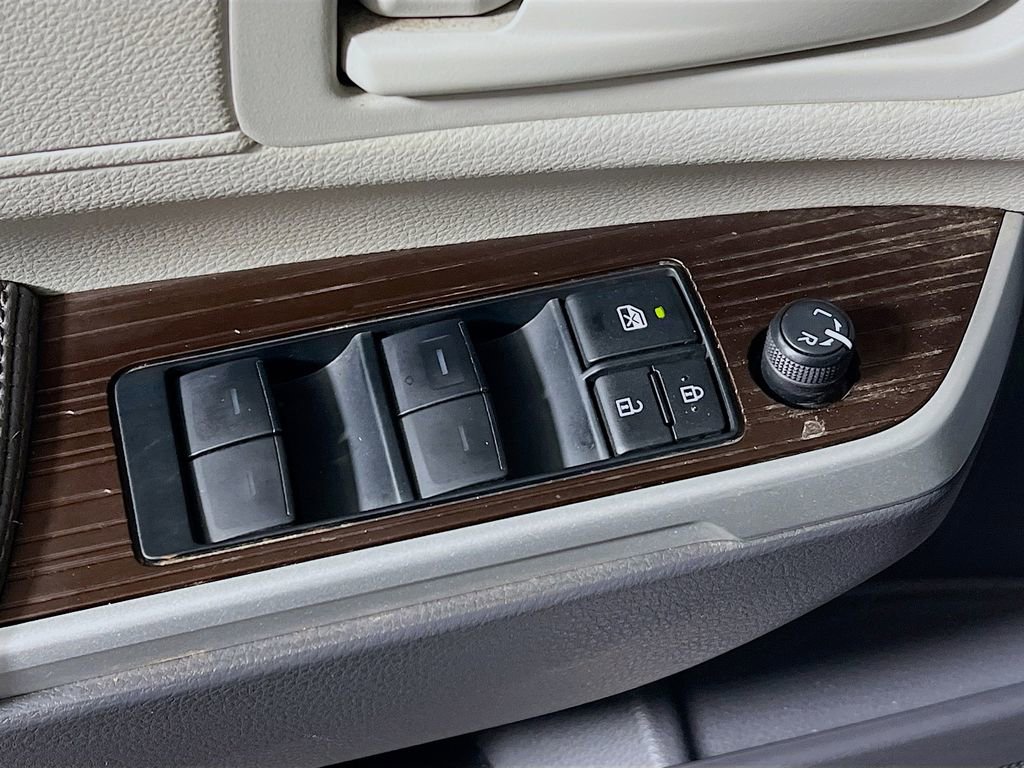 Certified 2022 Toyota Sienna LE image 17