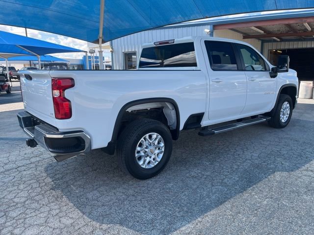 Used 2024 Chevrolet Silverado 2500 LT w/ Convenience Package AWD/4WD image 4