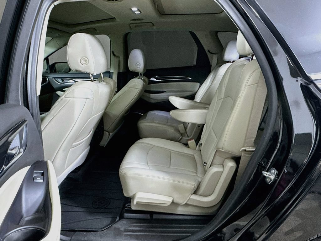 Used 2020 Buick Enclave Premium w/ Sun and Sites Package FWD image 15