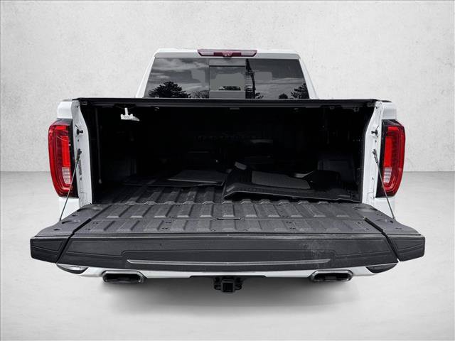 Used 2023 GMC Sierra 1500 Denali w/ Technology Package AWD/4WD image 7