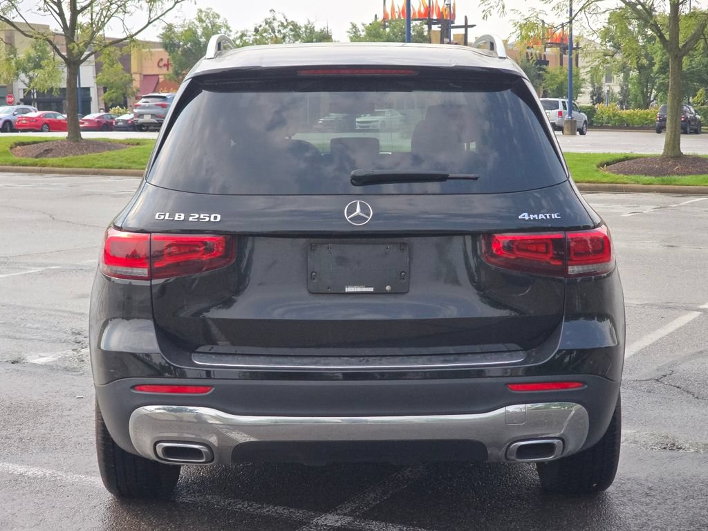 Certified 2023 Mercedes-Benz GLB 250 4MATIC image 14