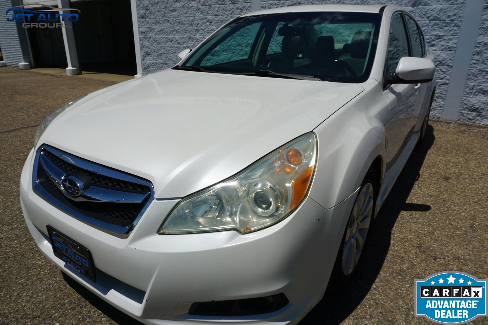 Used 2011 Subaru Legacy 2.5i Limited w/ Appearance Package 1H AWD/4WD image 5