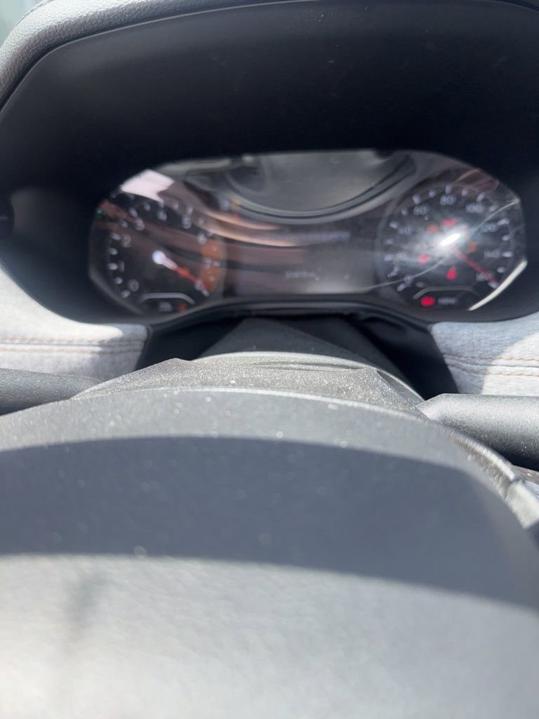 Used 2023 Jeep Compass Latitude AWD/4WD image 10