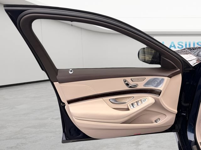 Used 2020 Mercedes-Benz S 450 Sedan w/ AMG Line Exterior image 19