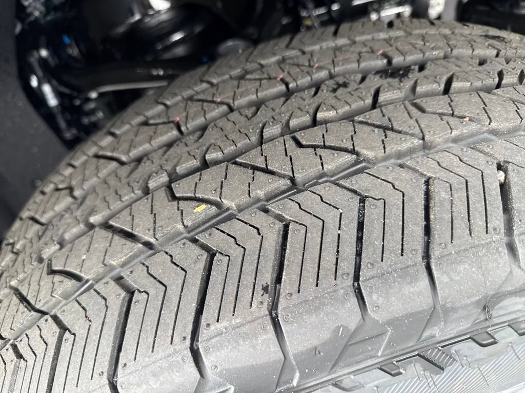 New 2025 Ford F150 Lariat w/ Equipment Group 502A High image 27