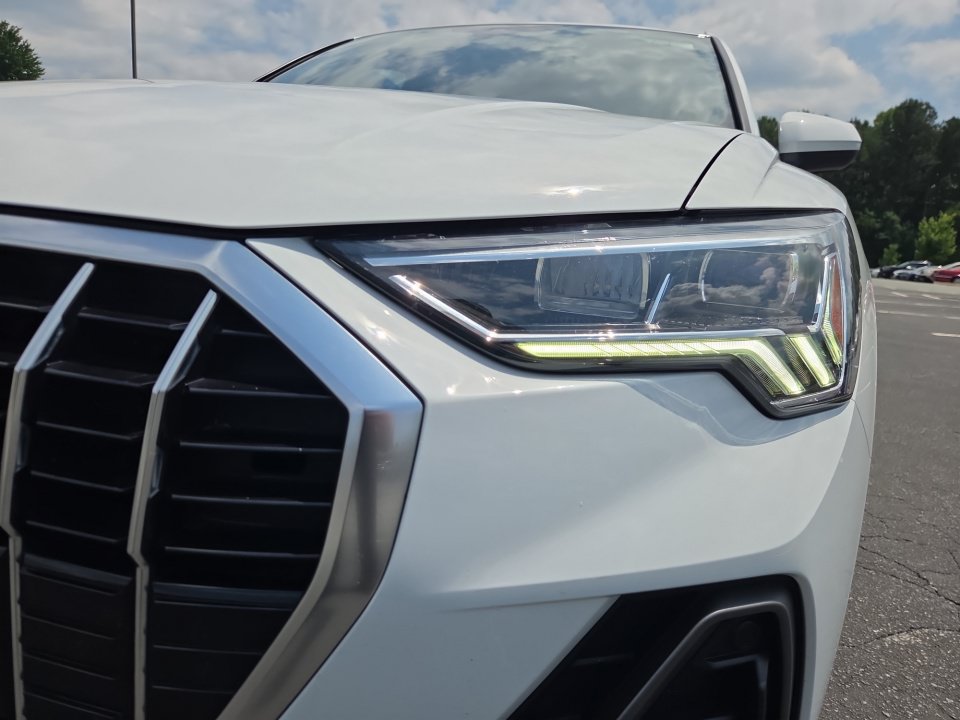 Used 2019 Audi Q3 2.0T Premium Plus w/ Premium Plus Package AWD/4WD image 30