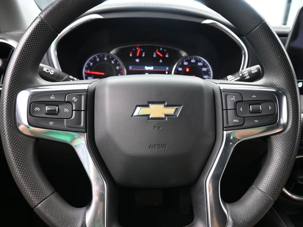 Used 2023 Chevrolet Blazer LT image 25