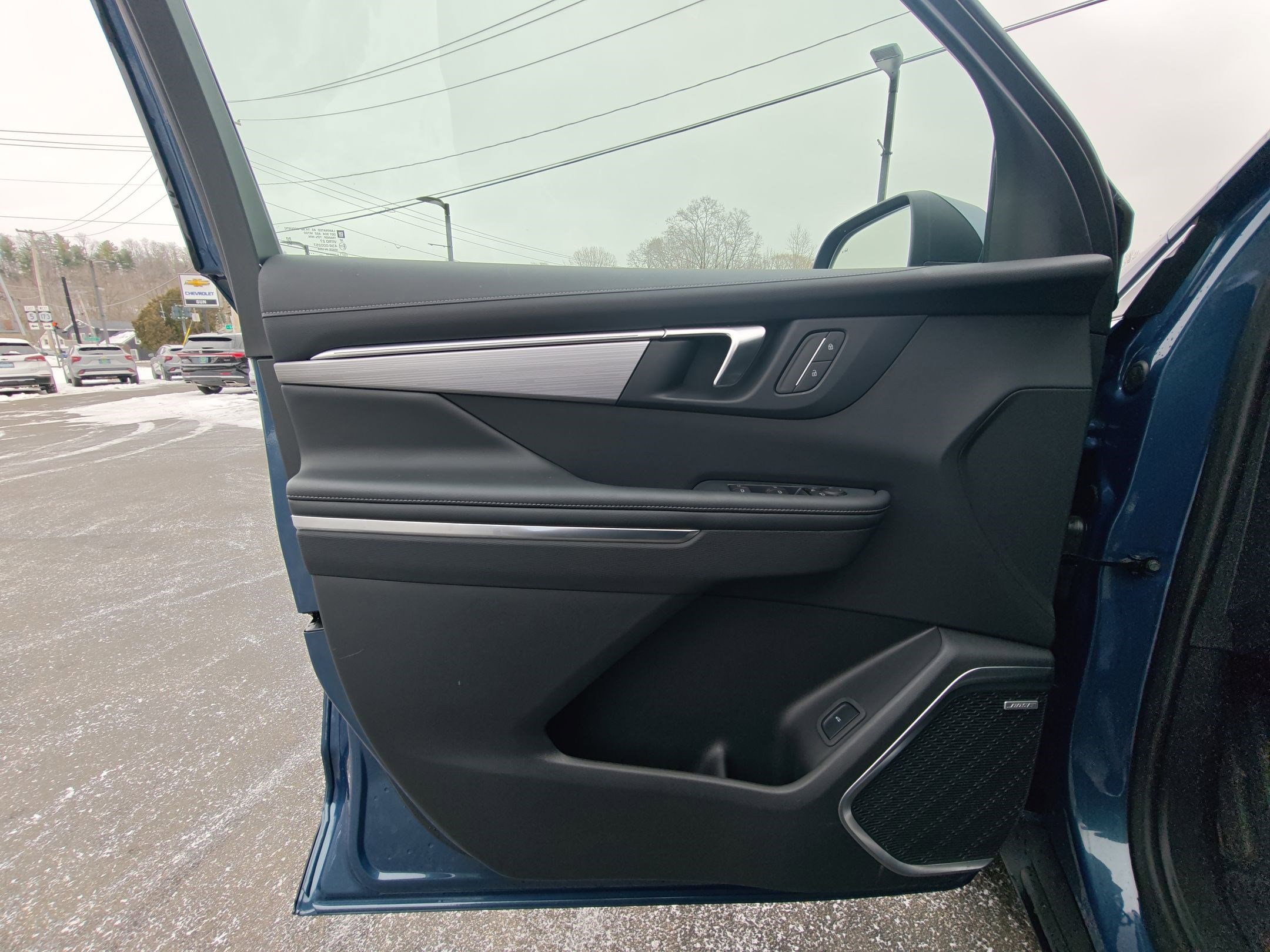 Certified 2025 Buick Enclave Preferred image 26