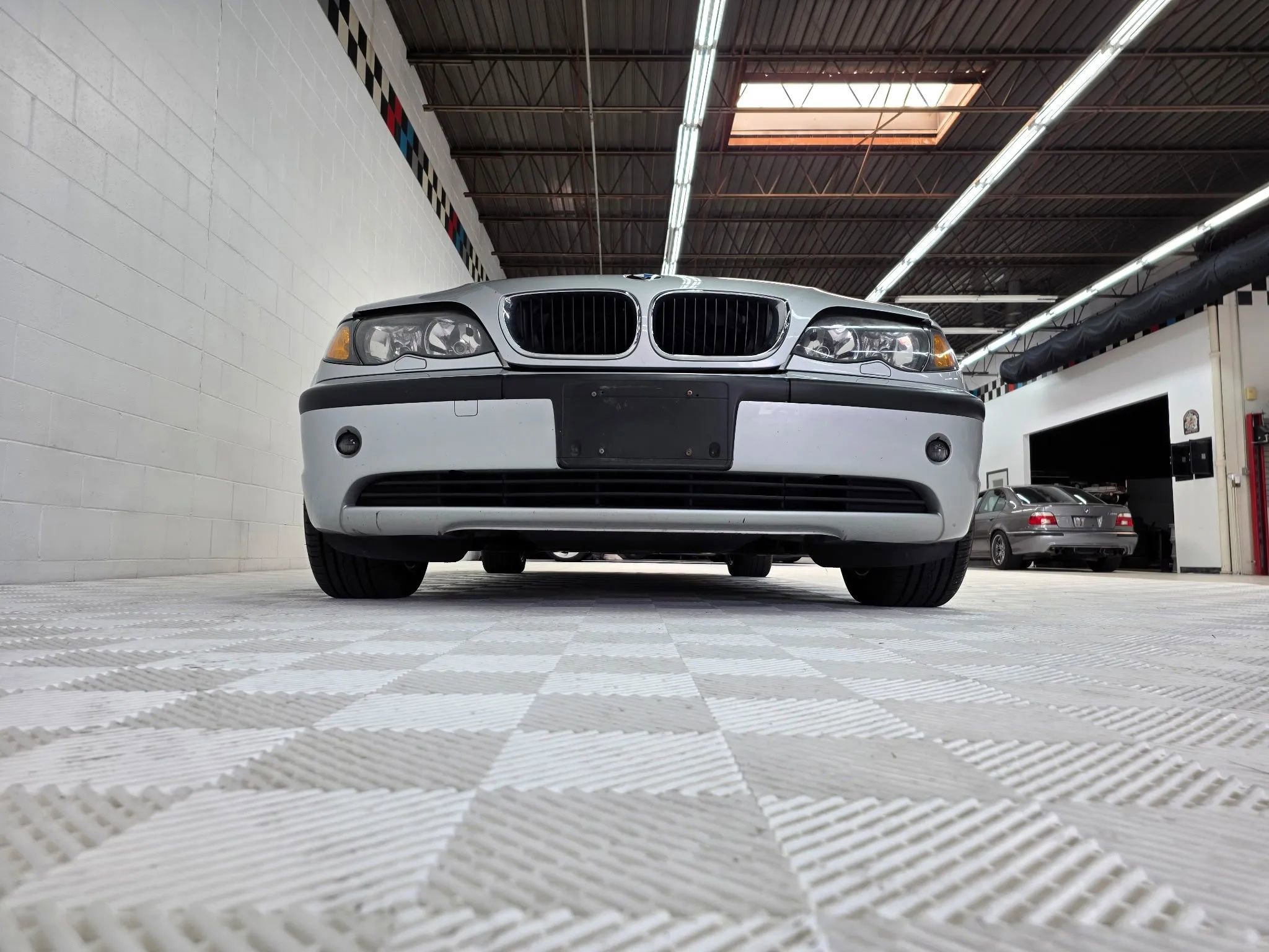 Used 2003 BMW 325i Sedan image 38