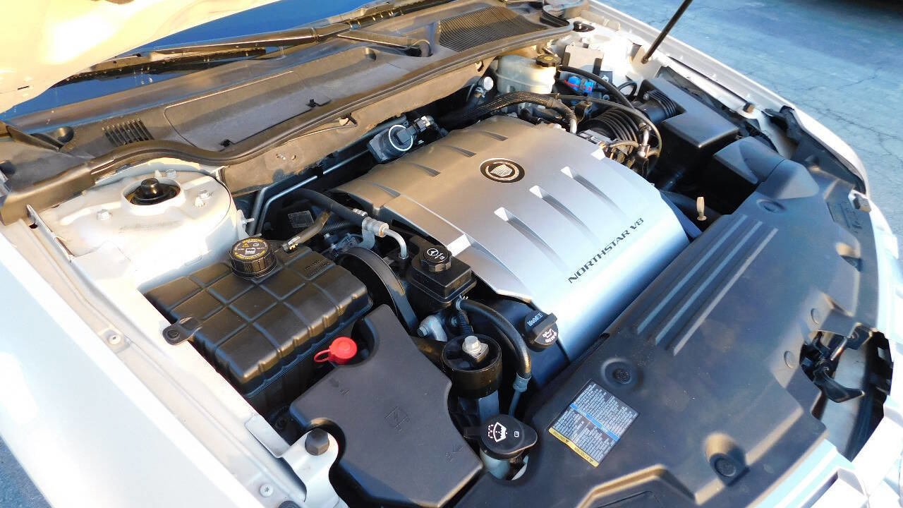 Used 2011 Cadillac DTS FWD image 49