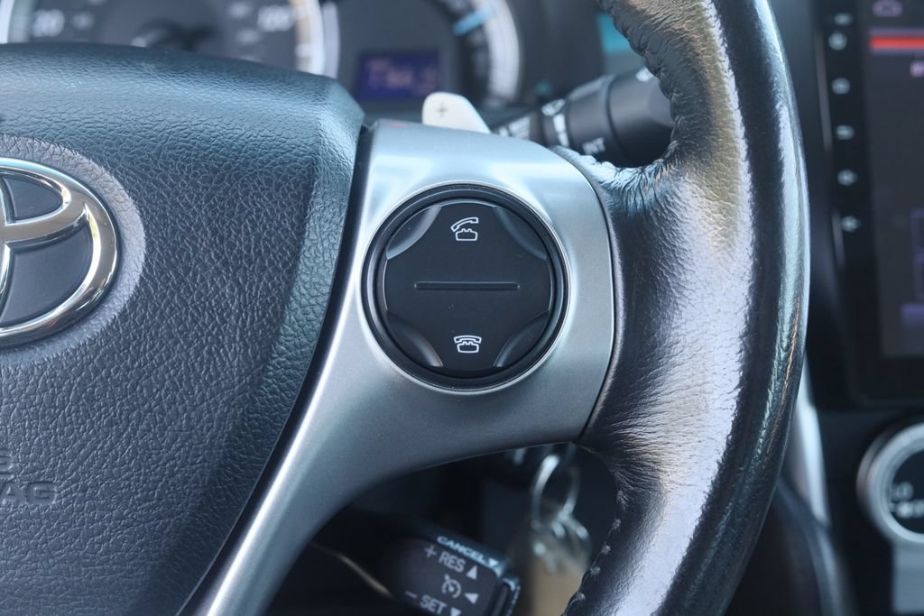 Used 2013 Toyota Camry SE FWD image 15